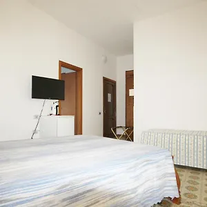 Flamingo Bed & Breakfast